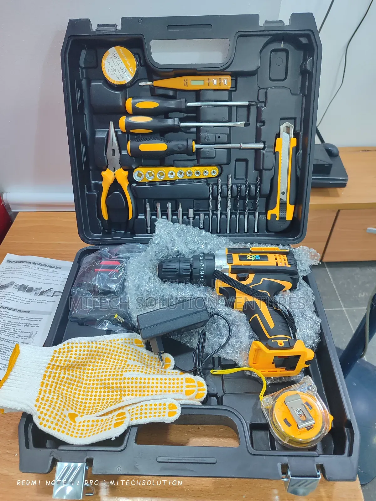Rhusu Brand Tool Kit