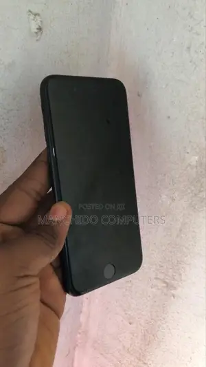 Apple iPhone 7 128 GB Black