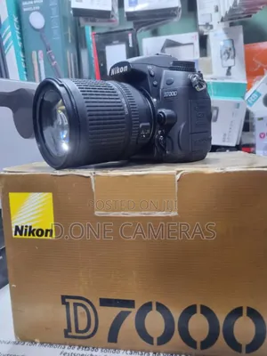 Nikon D7000 Digital SLR Camera With 18-105mm