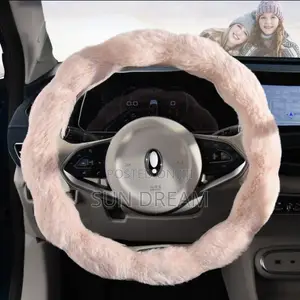 Woman Plush Steeling Wheel Pink Cover
