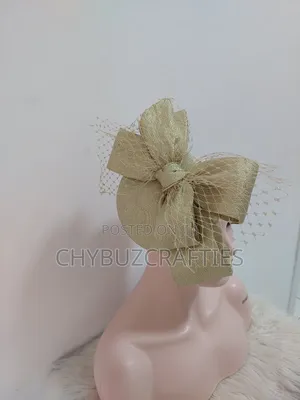 Gold Bow Facinator