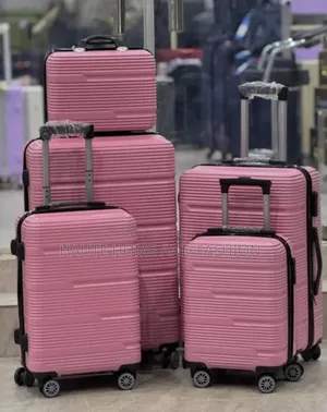 Set Of 5 Quality Rubber Luggage Boxes