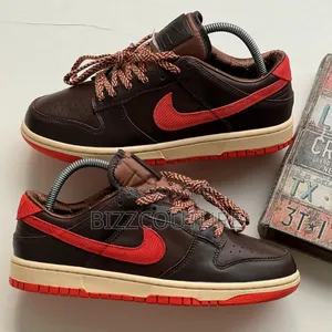 Original Nike Dunk Low Retro Sneakers Available in Store