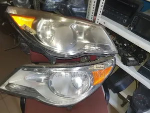 Headlights Volkswagen Routan