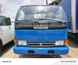 Nissan Cabstar Blue Color 4 Tire Diesel Engine