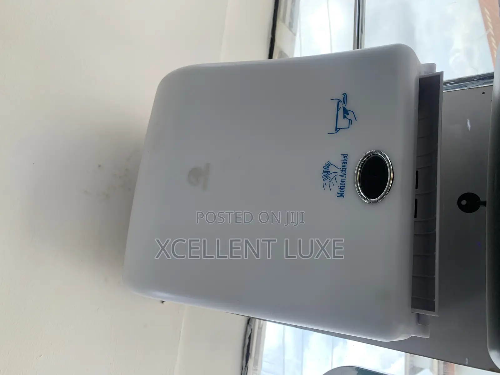 Automatic Sensor Toilet Tissue Paper Dispenser