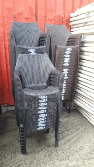 Good Four Legs Plastic Chair for People's