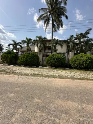 1500sqm of Land With 7 Bedroom Duplex New Bodija Ibadan