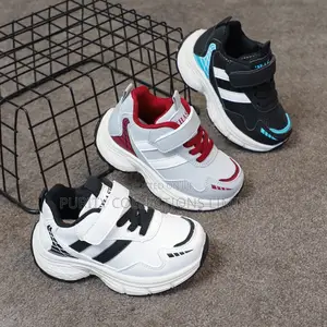 Solid Sneakers Kicks