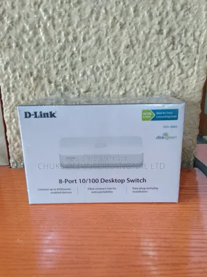 D- Link 8- Port 10/100 Desktop Switch