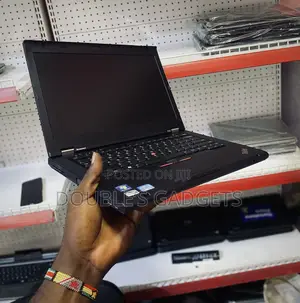 Laptop Lenovo ThinkPad T430 4GB Intel Core I5 HDD 320GB