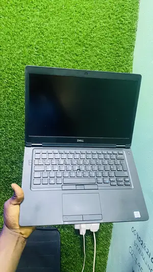 Laptop Dell Latitude 5490 8GB Intel Core I5 SSD 256GB
