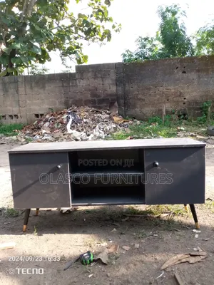 Tv Stand Available for Instantly Pick Up