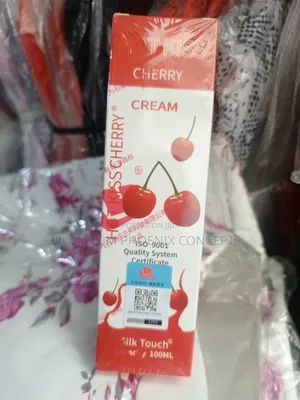 100ml Strawberry Flavor Sex Lubricant Oil