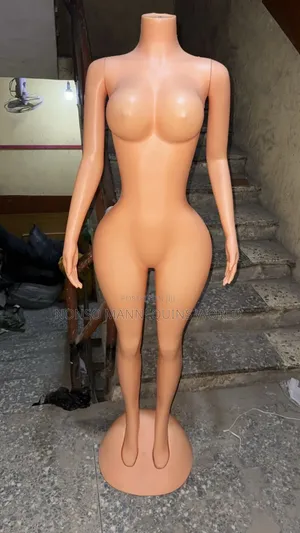 Headless Big Bum Bum Female Plastic Mannequin