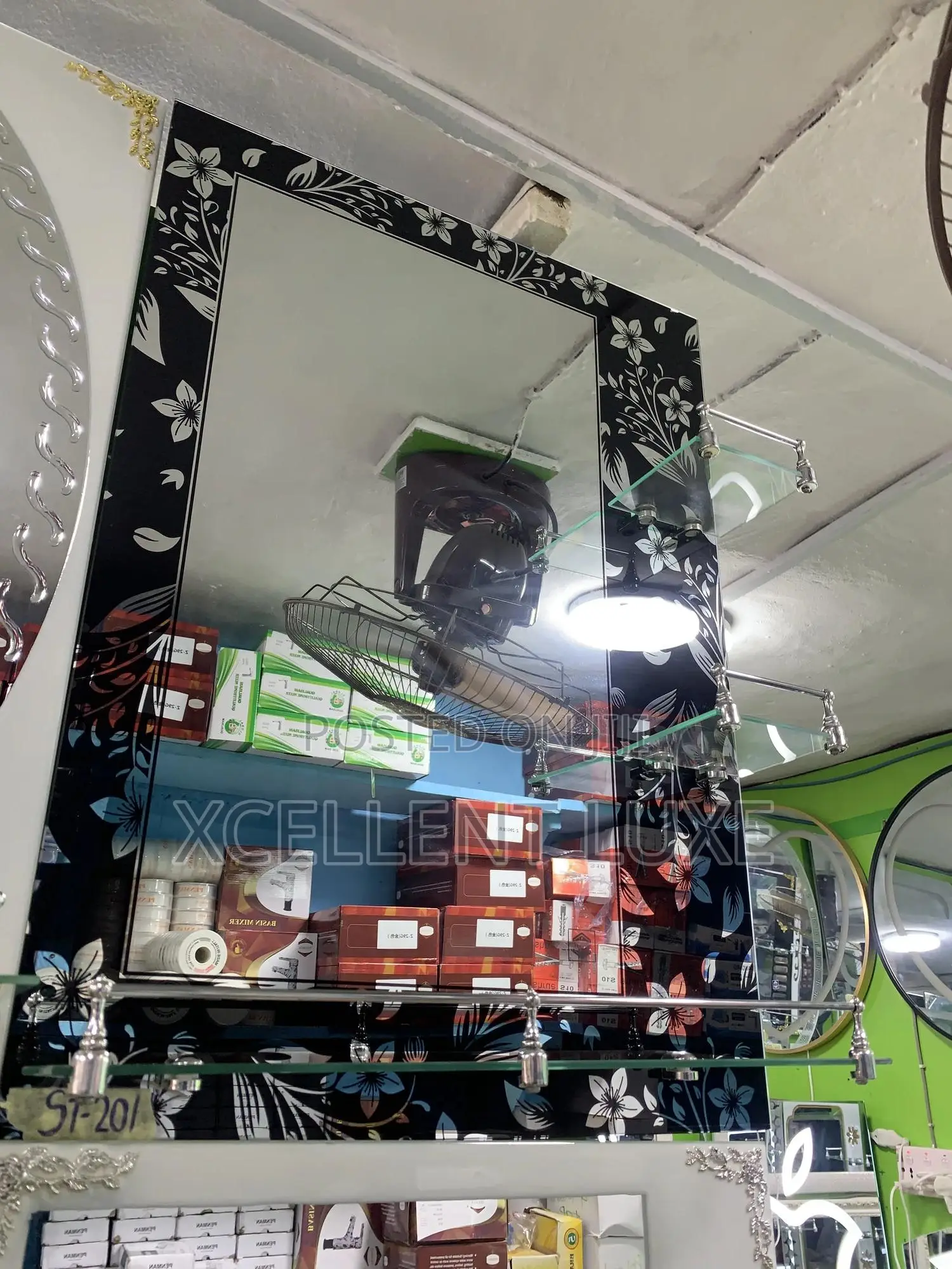 3 Steps Shelf Mirror