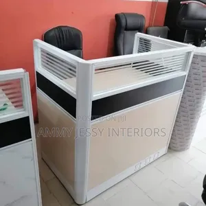 Standard Workstation Table by 1 Person