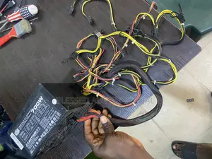 700w Cooler Master Power Supply