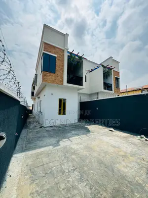 5bdrm Duplex in Ikeja for sale