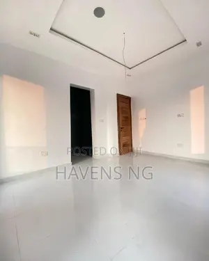 5bdrm Duplex in Ikota for sale