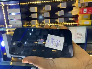 Apple iPhone 13 256 GB Black