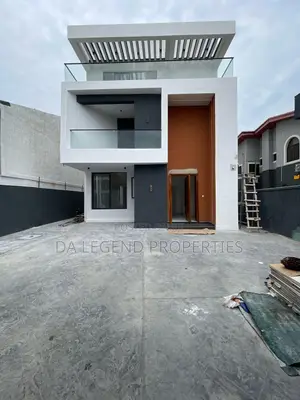 5bdrm Duplex in Chevron for sale