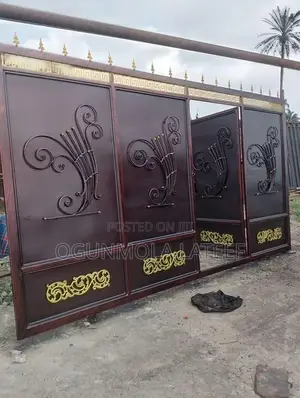 Fineless Iron Gate Brown