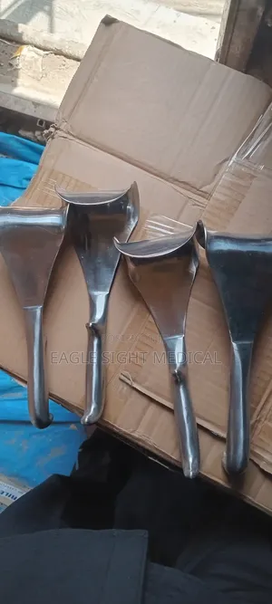 Bladder Retractor(Doyen Retractor)