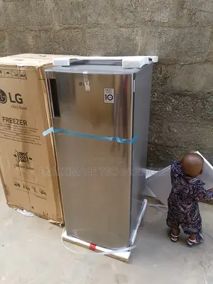 Lg Upright Standing Freezer 6 Step Frosted Cooling