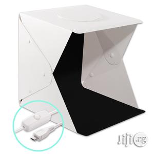 Products Light Box 40 X 40cm