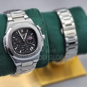 Patek Philippe Chronograph Automatic Wristwatch Silver