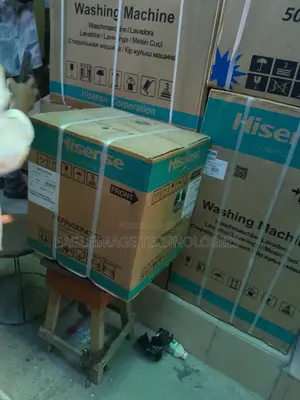 Hisense Comfort Cooler Bedside Refrigerator