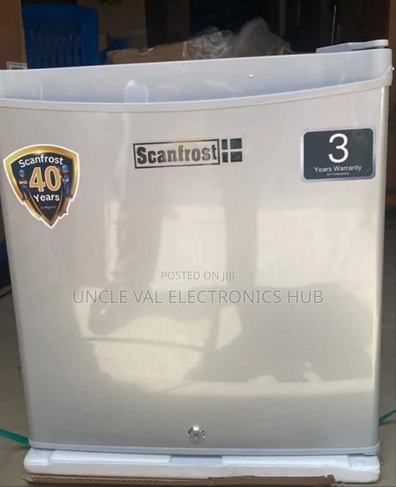 Scanfrost Bedside Fridge