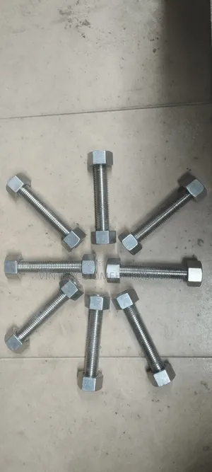 7/8 X 150mm Stainless Steel Stud Bolt and Nuts