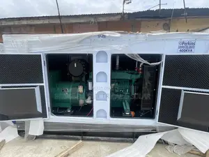 Superb England Perkins Soundproof Diesel Generator 400kva