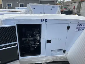 Heavy-duty England Perkins Soundproof Diesel Generator 80kva