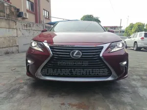 Lexus ES 350 FWD 2017 Red