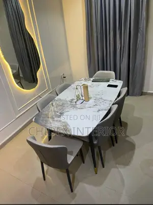 Classic Dining Table 6 Seater