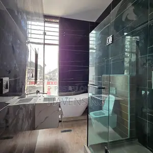 4bdrm Duplex in Ikota for sale