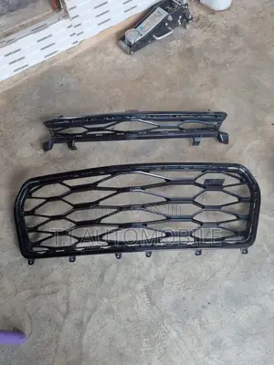 Up and Down Grille for Chevrolet Camaro 2018 Models