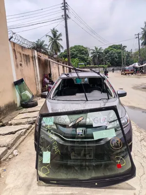 Honda Jazz 2017 Windscreen Glass Installation We Deliver