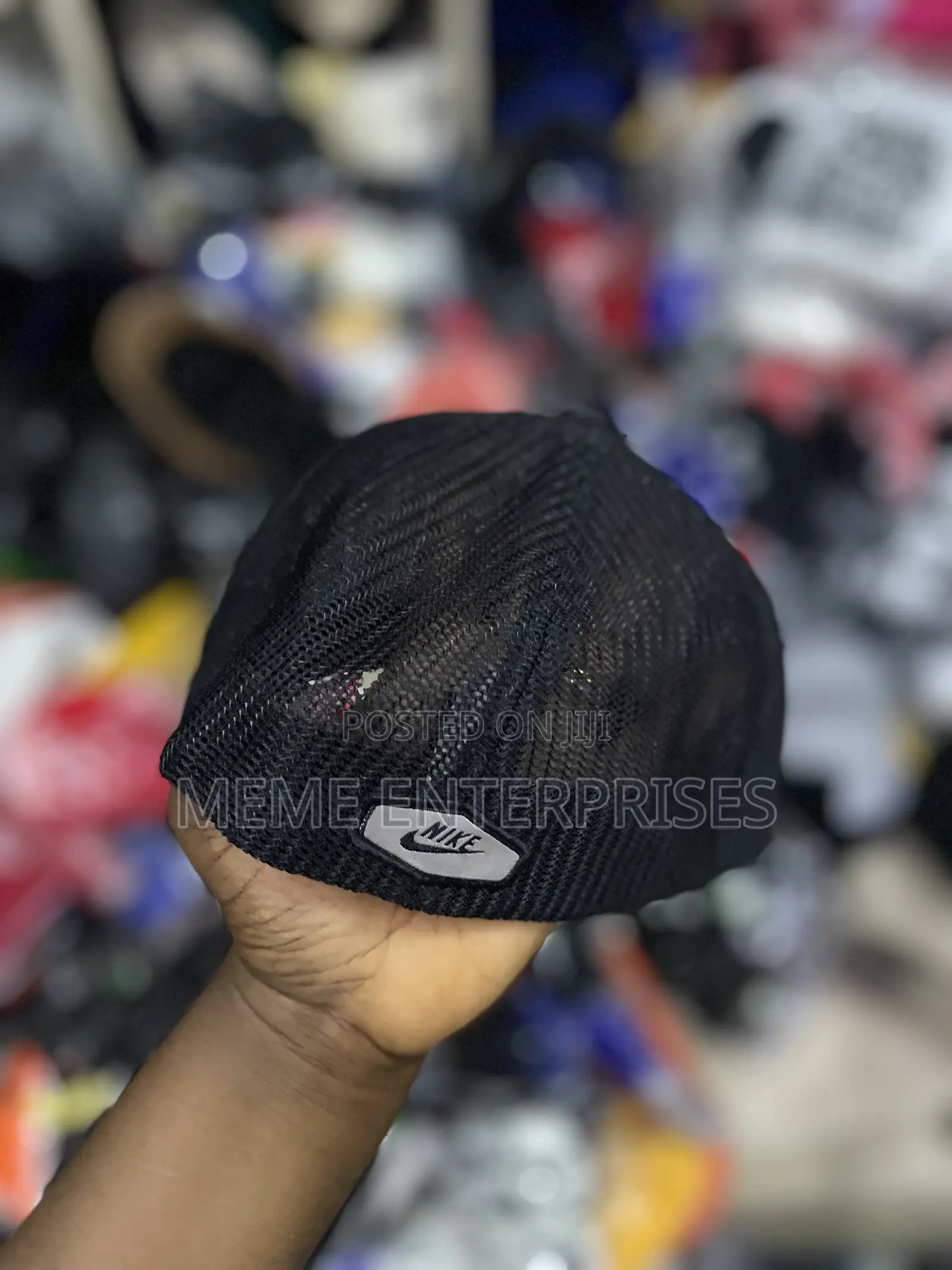 Black Face Cap .