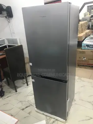 Hisense 225l Art Deco-Inspired Double Door Refrigerator