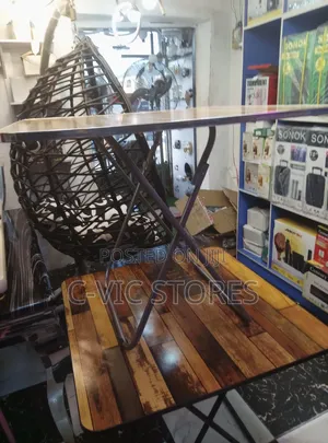 Reading Table