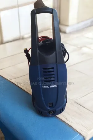 Mac 1800 High Pressure Washer With Onboard Soap Container