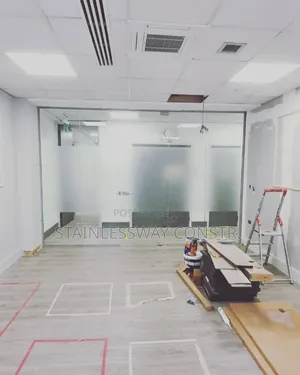 Clear Vision Office Glass Partition