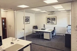 Glass Walls for a More Open Workspace
