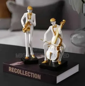 Musical Man Gold Resin Figurine Statue Decorations