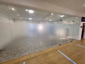Sustainable Office Solutions With Glass Partition
