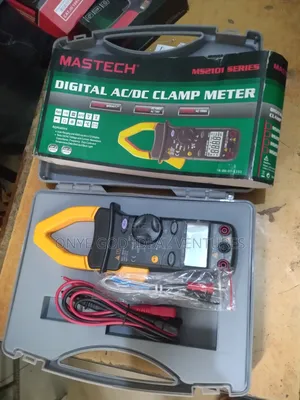 Digital Ac/Dc Clamp Meter